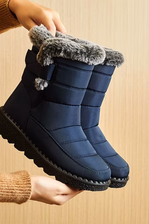 Bottes d'hiver imperméables femme - fourrure et plateforme — vue principale