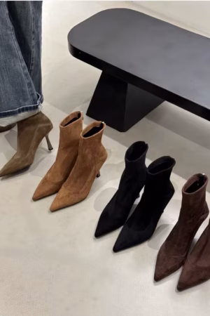 Bottines en daim femme, bout pointu et talon fin — vue principale