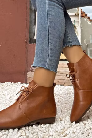 Bottines lacées en cuir style british – femme — vue principale