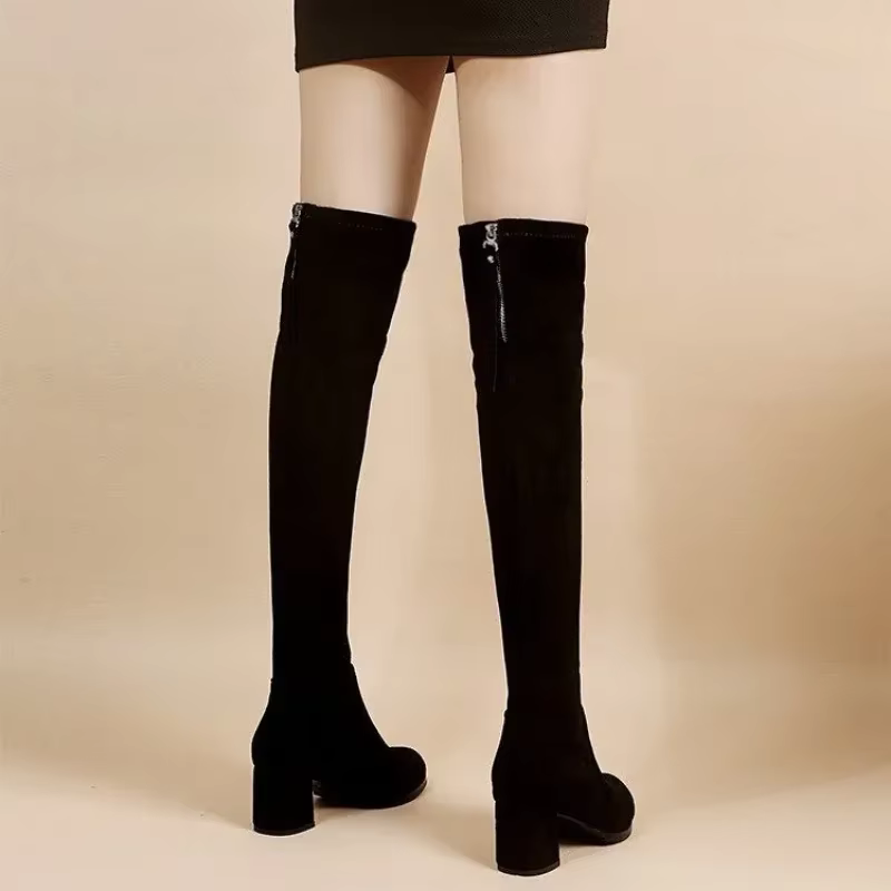 Cuissardes faux daim noir talon bloc 3/6/8 cm count(title)% Cuissardes faux daim noir talon bloc 3/6/8 cm — vue de detail
